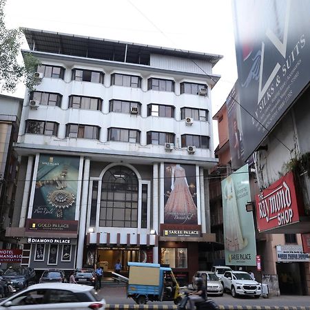 Hotel Mangalore International Екстериор снимка