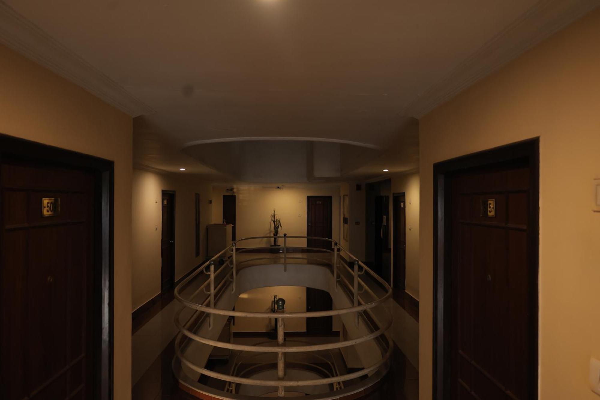 Hotel Mangalore International Екстериор снимка