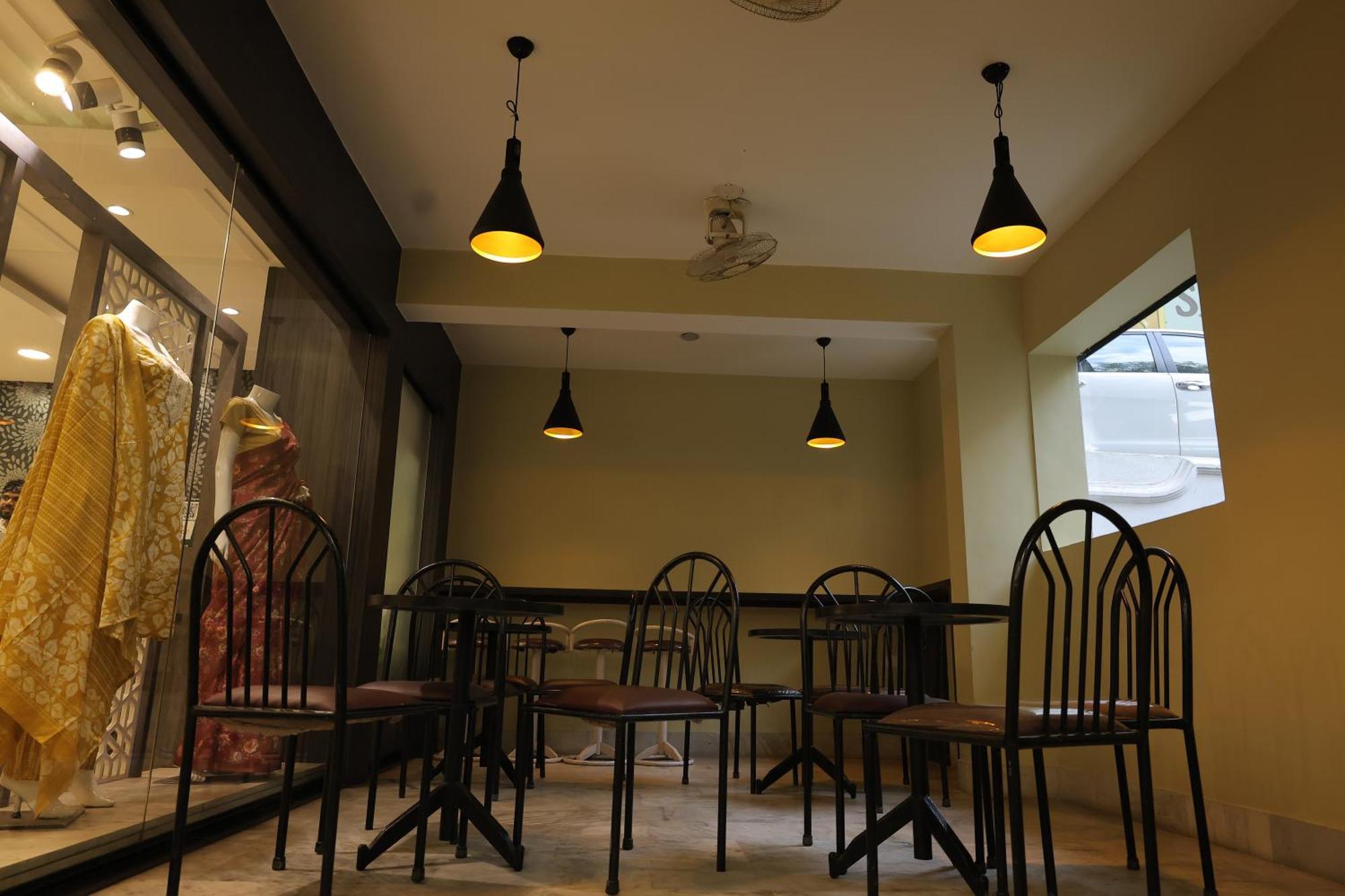 Hotel Mangalore International Екстериор снимка