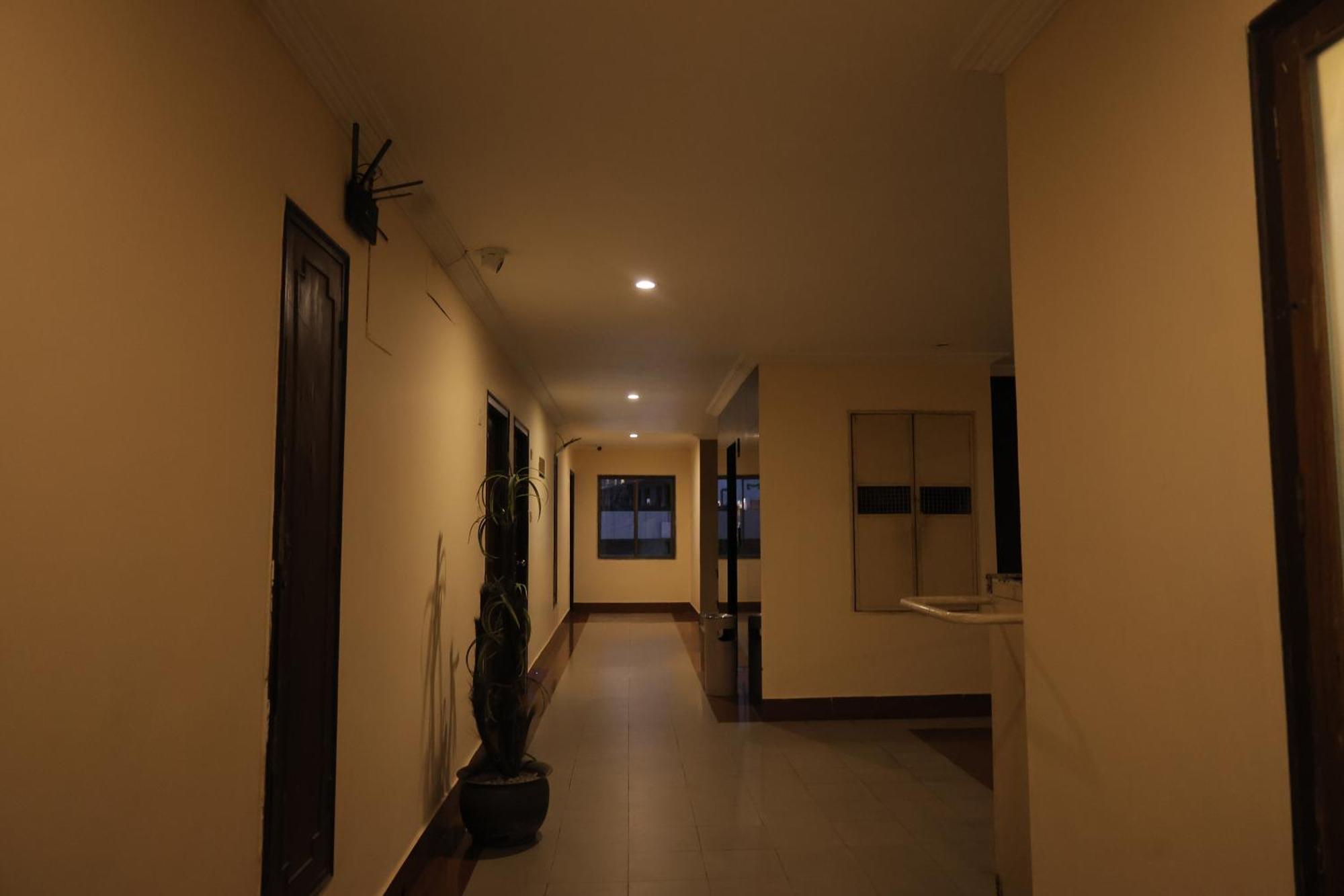 Hotel Mangalore International Екстериор снимка