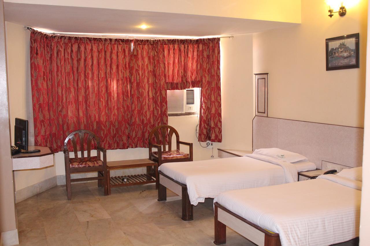 Hotel Mangalore International Екстериор снимка