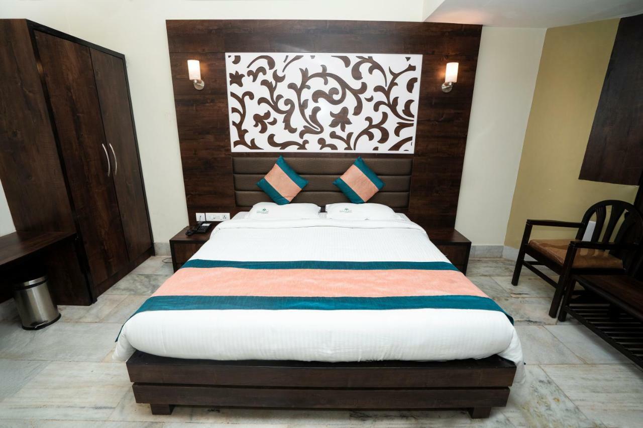 Hotel Mangalore International Екстериор снимка